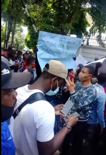 Nigerians protest in Indonesia