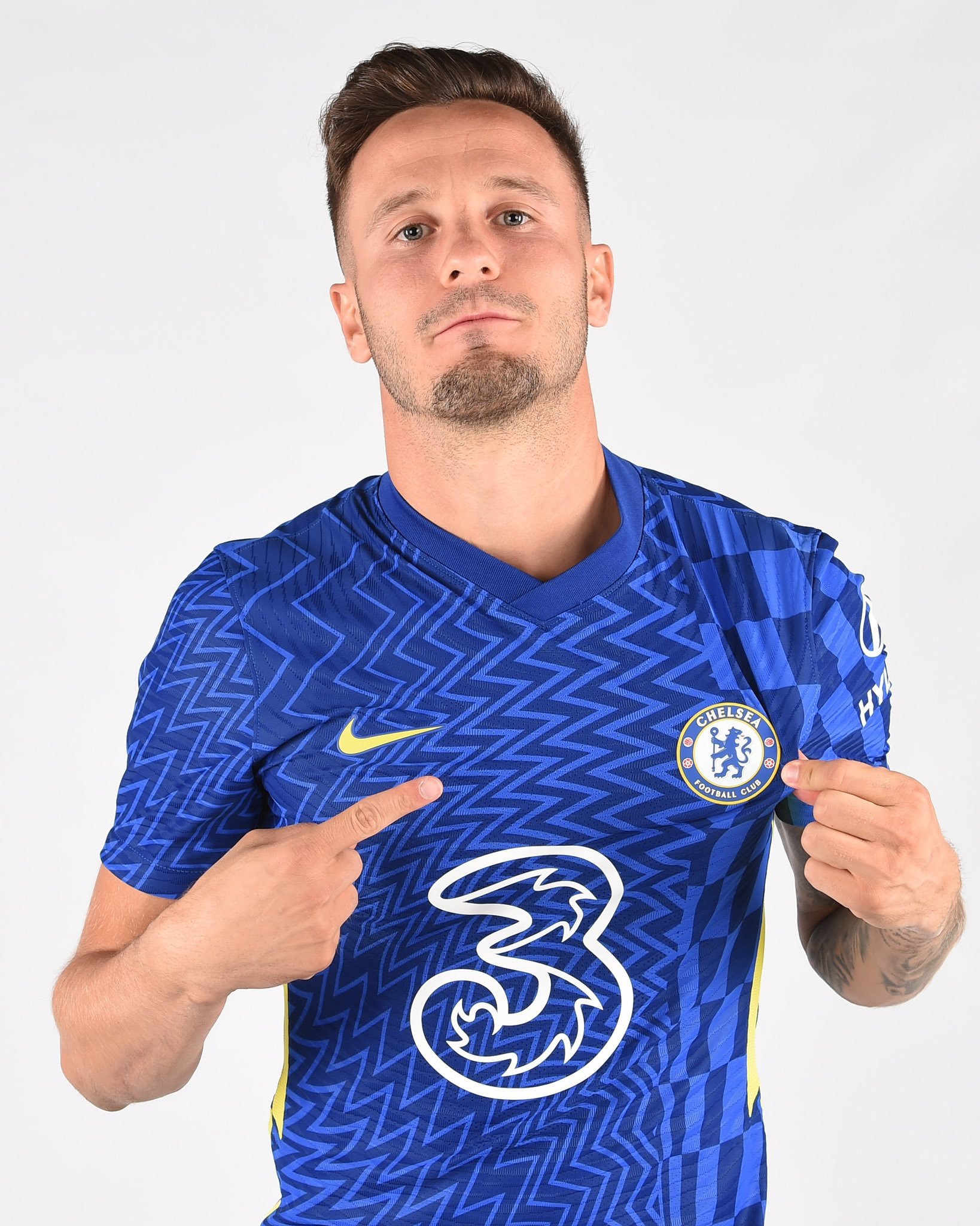 Chelsea Confirm Saul Niguez’s Shirt Number