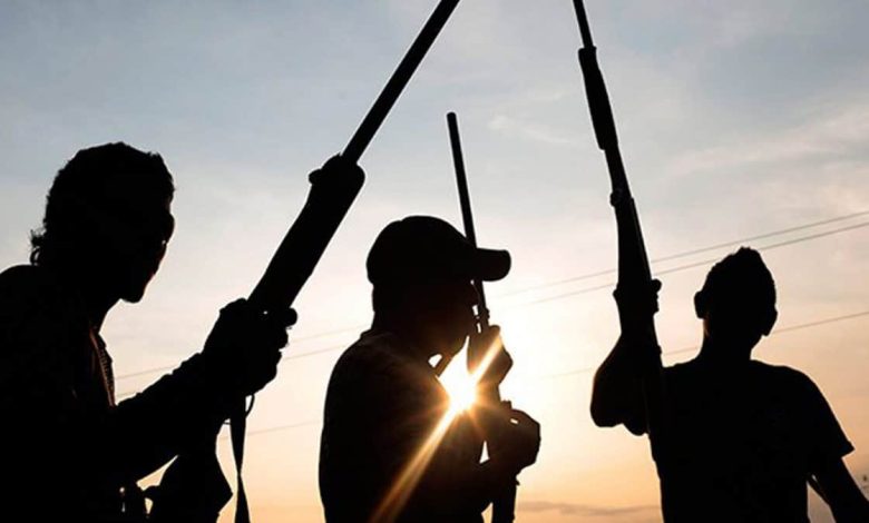 BREAKING: Panic As Gunmen In Military Uniform Ambush Top APC Governor, Shoot Randomly