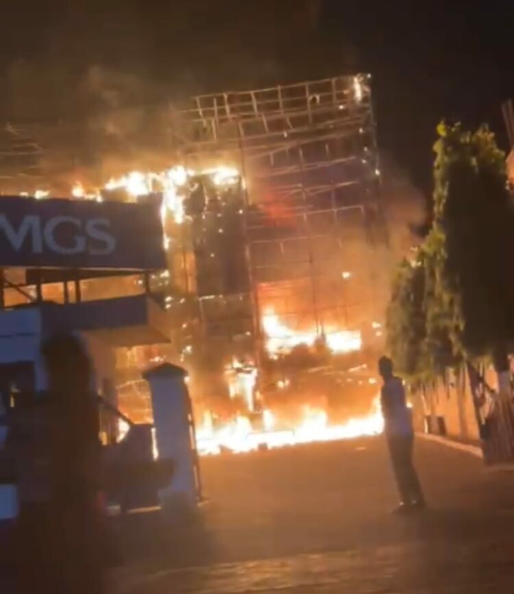 JUST-IN: Popular Shopping Outlet Razed By Fire In Abuja