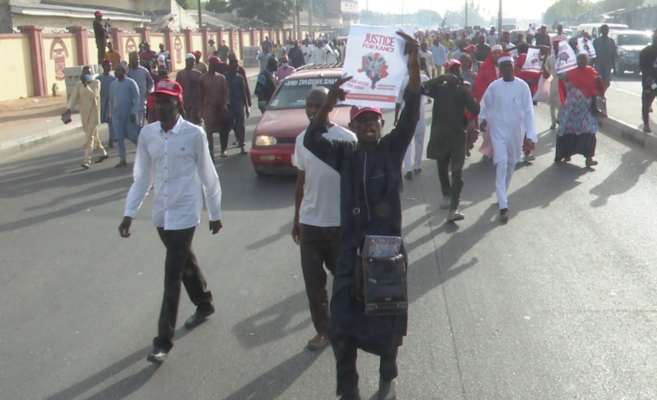 Tension: Teargas Fired As Protest Erupts In Kano Over Suspicious Judgment That Sacked Gov Yusuf