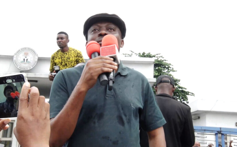 Fresh Trouble In Rivers As Wike’s Strong Man Rains Insult On Fubara In Public (VIDEO)