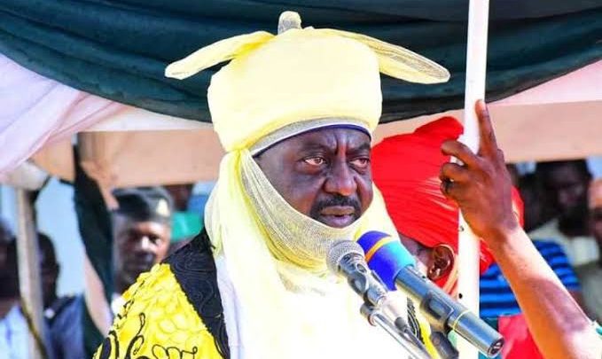 JUST IN: Alarming Hunger: Emir Of Kano Publicly Tells Tinubu's Wife What To Tell Her Husband