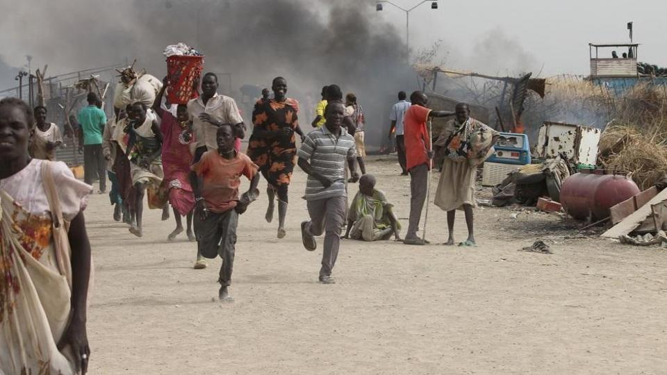 BREAKING: Residents Run For Their Lives As Soldiers Leave Niger Community After Deadly Attacks By Bandits