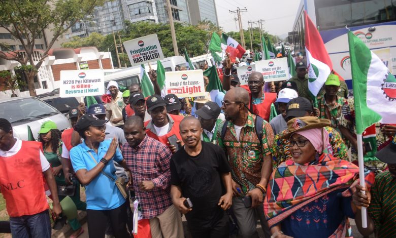 Drama As Angry Workers Lock Out Tinubu's Minister, Others, Make Demands