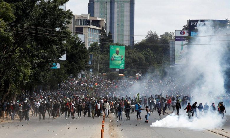 Massive Tension In Kenya As Thousands Of Protesters Mobilize Against President, Tell Him To Vacate Office