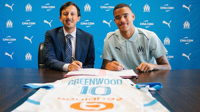 BREAKING: Mason Greenwood Signs For A New Club